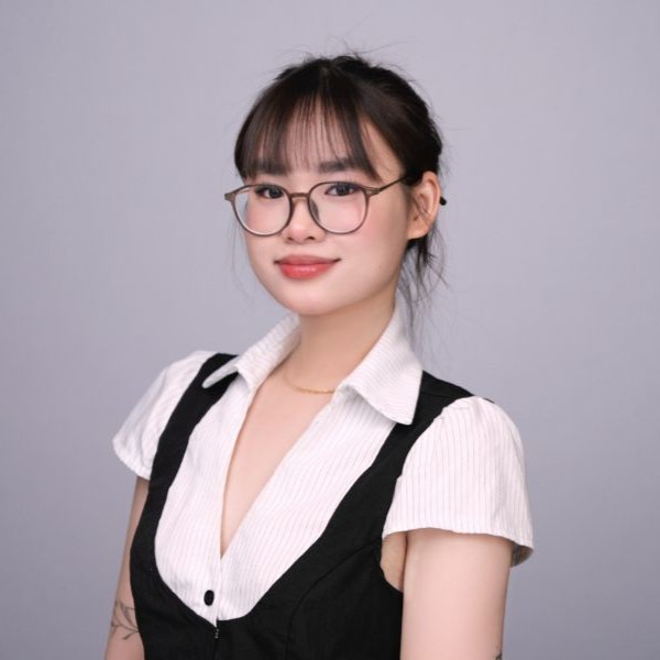 Phuong image